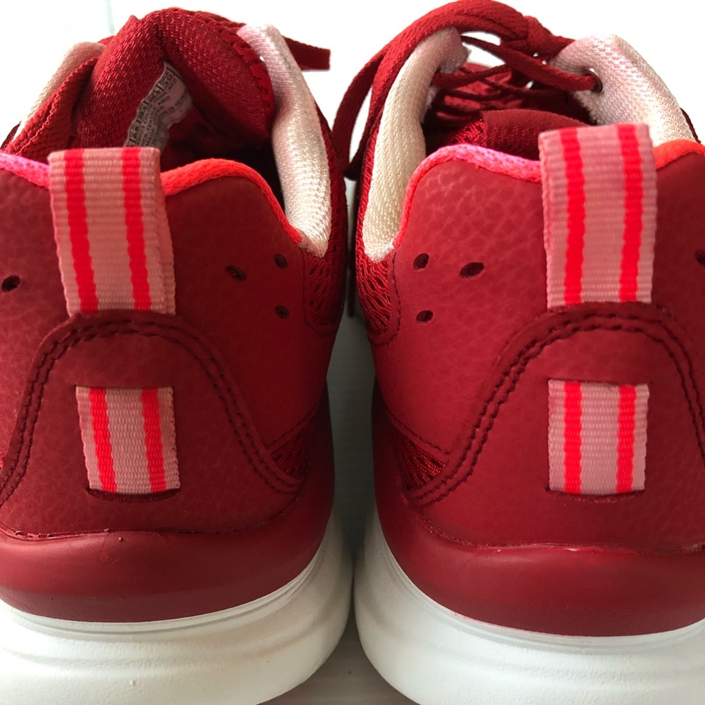 Skechers Women D’Lux Walker Red Sneakers size 9.5 - Picture 14 of 16
